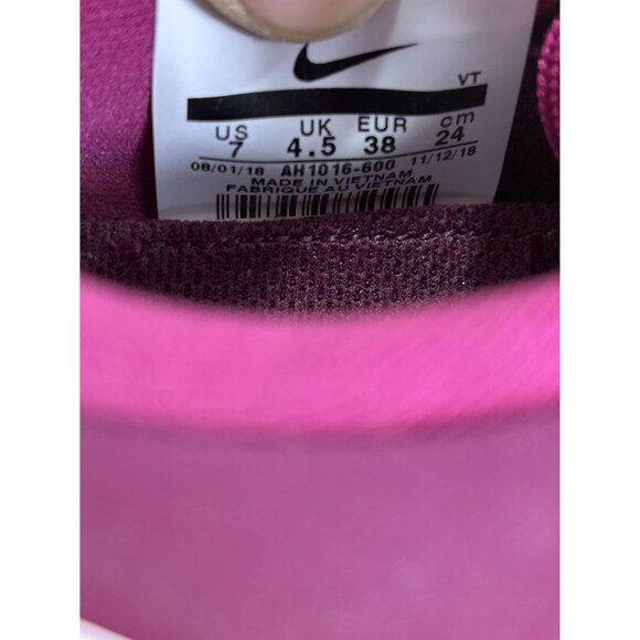 Nike Oddessy React 2 Flyknit Raspberry Athletic Running Shoes Womens Size 7 - Picture 7 of 8